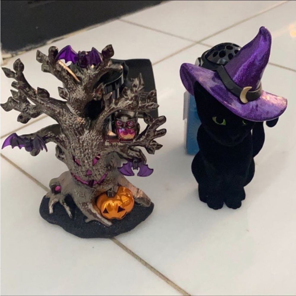 BBW Haunted Tree & Witch Cat Wallflower Plug